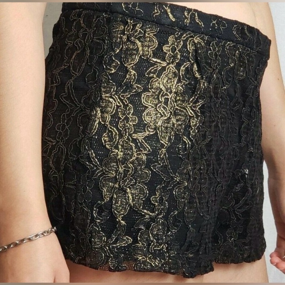 Nordstrom brand “Lush” Black and gold Lace Shorts s M